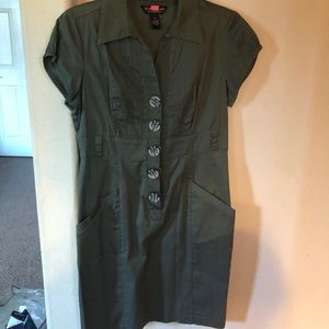 Super cute militar green button up dress